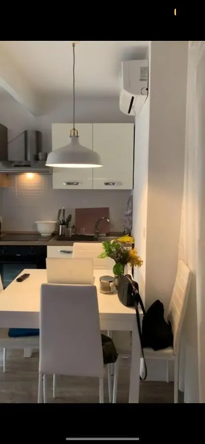 House In Porta Venezia Apartment Milan Italy