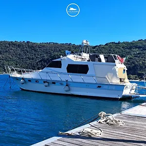 Yachtannablu Botel Porto Venere